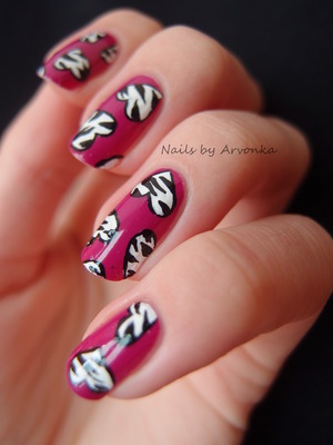 www.arvonka-nails.blogspot.com