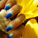 Blue ocean nails
