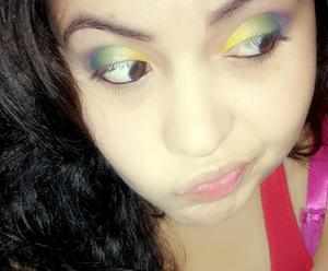 makeup look i did when bored! :]