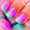 nails that r pink and blue