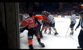 Robert Dowd (Sheffield Steelers) vs Chris Murray (Nottingham Panthers)