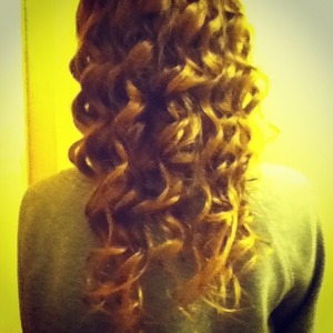 Curled hair with wand! :)