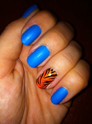 Tony The Tiger Inspired. Matte Blue With Bright Orange...