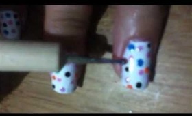 Super Polka Dots Nails