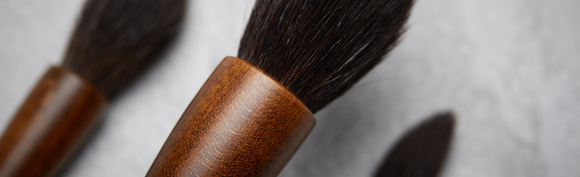Makeup Matters: Why the Wayne Goss Synthetic Makeup Brush Set Beats Them All, image size:1960x600
