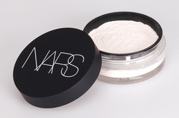 Lighter Than Air: NARS Light Reflecting Loose Setting Powder