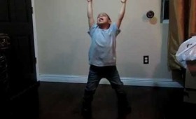 MY 6yr old son dancing LMAFO