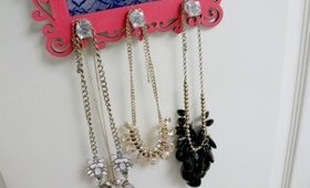 DIY Jewellery Holder for Earrings and Necklaces