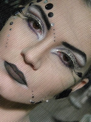 cedeb
make-up
di pietro martinelli/dyenifer f