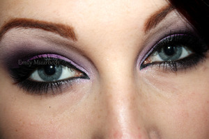 Black and purple :)

http://trickmetolife.blogg.se