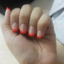 love the simple neon french tips :)