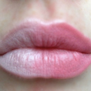 Light to Dark pink lips