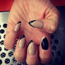 Black&Nude nails