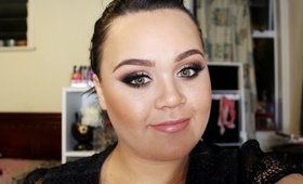 Wearable Smokey Eyes