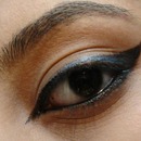 normal liner with a pop of blue 