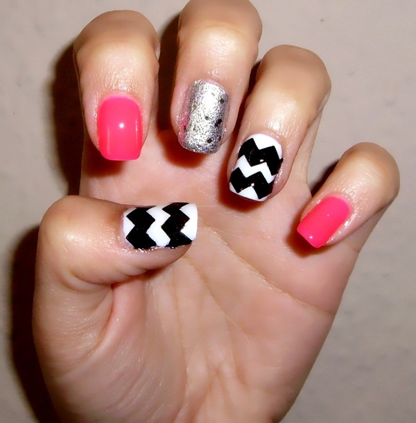 Chevron Mani | Cassie C.'s Photo | Beautylish