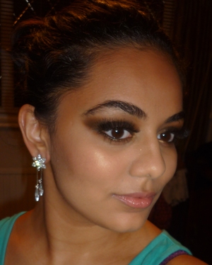 brown smokey eye look! please check out my blog for more info: ayeshadows.blogspot.com