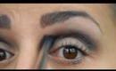 How to blend eye shadow the right way