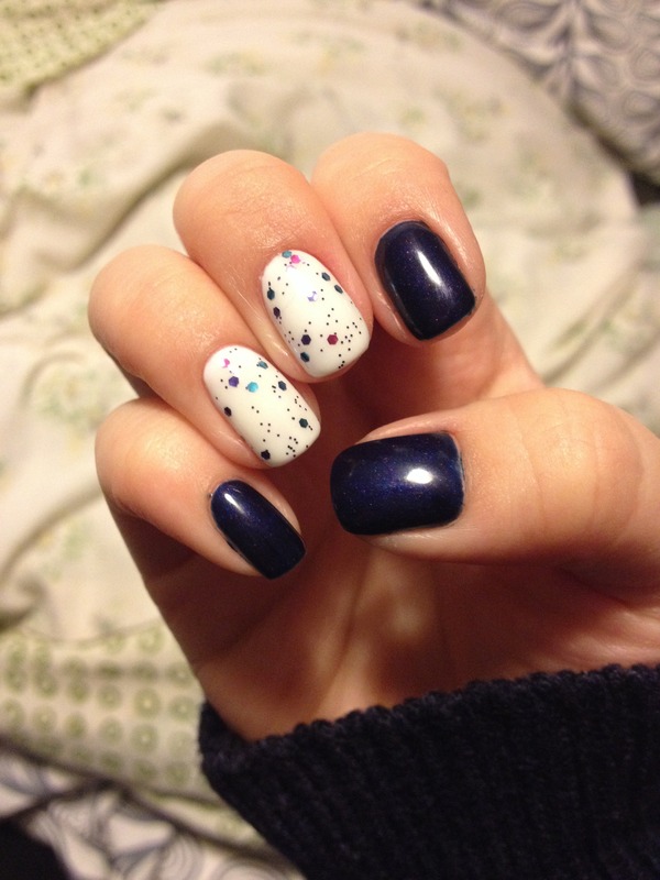 Navy and white nails | Lisa L.'s Photo | Beautylish