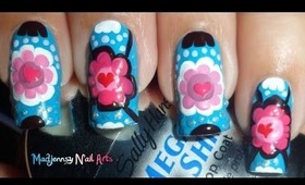 Flowers Hearts on Turquoise Nail Art / Diseño Flores y Corazones