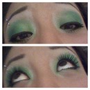 green eyeshadow 