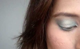 Emerald Green Eyeshadow Look