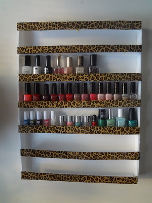 sadly this didnt fit all my other tall nail polishes . 
