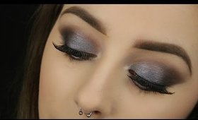 One Brush Smokey Eye for Beginners: Eye Shader