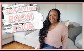 Living Room Tour | What's In My Living Room