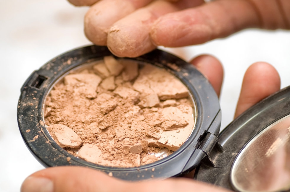 how to fix broken powder makeup