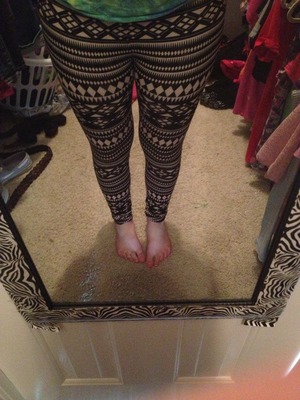 Do These Leggings Make My Legs Look Fat?I.