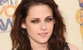 Kristen Stewart Smokey Eye using EG Minerals