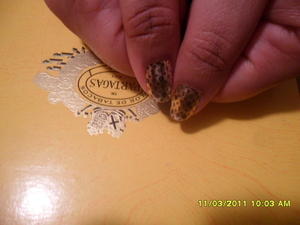 MY Gold N Black LV Nails pic1