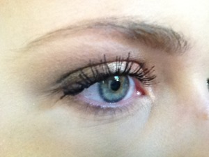 Daytime-look using the WnW Comfort-zone-palette :) 