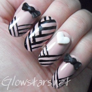 For more nail art, pics of this mani and products and method used visit http://Glowstars.net