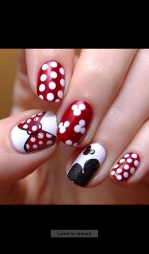 I love minnie mouse:D