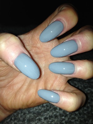Illamasqua dws polish is a gorgeous grey colour I love it! 