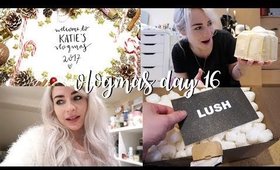 UNBOXING POST & SISTERLY LOVE | Vlogmas Day #17