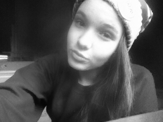 Mia R.