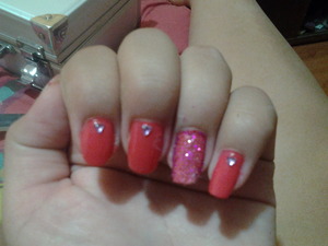 pink nails ♡
