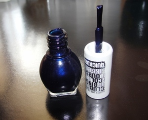 MISS SPORTY CLUBBING COLOURS NAIL POLISH - 314 Midnight