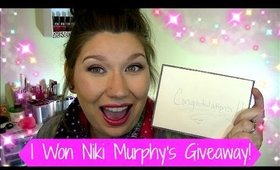 I Won Niki Murphy's Giveaway!! ♥