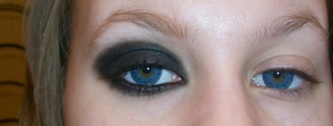 Taylor momsen inspired :) From the Seventeen Magazine issue she was on back in February 2010 i believe 