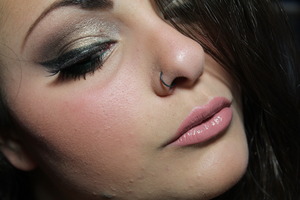 I love this smokey eyes! 