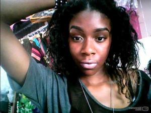Defined/Dramatic Eyebrows