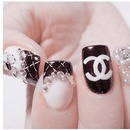 Chanel nails 💅