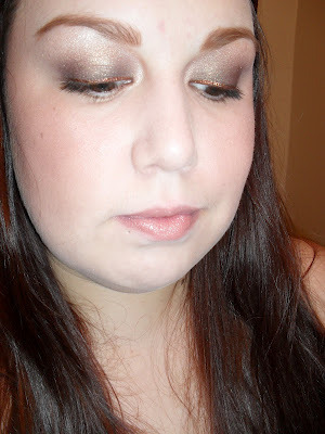 Other products used in FOTD that couldn't be  tagged are:
Mac-Intoxicate
Mac mineralized skin finish Brunette
Smashbox Blush Charming
Mac Lipstick in The Faerie Glen