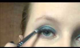 Navy smokey eye!