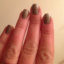Gradient glitter on taupe