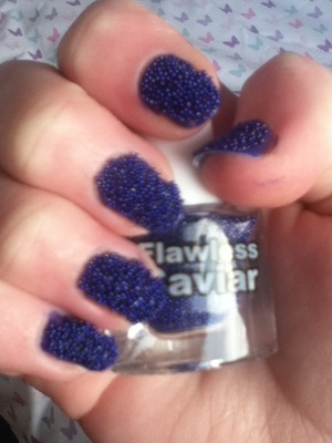 I used Flawless Caviar nail varnish set from Pretty by Quest :)